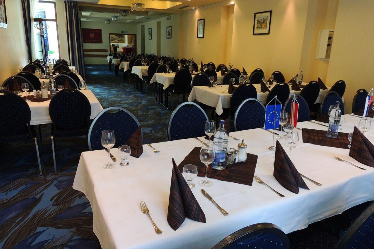 Hotel Club Kežmarok Dış mekan fotoğraf